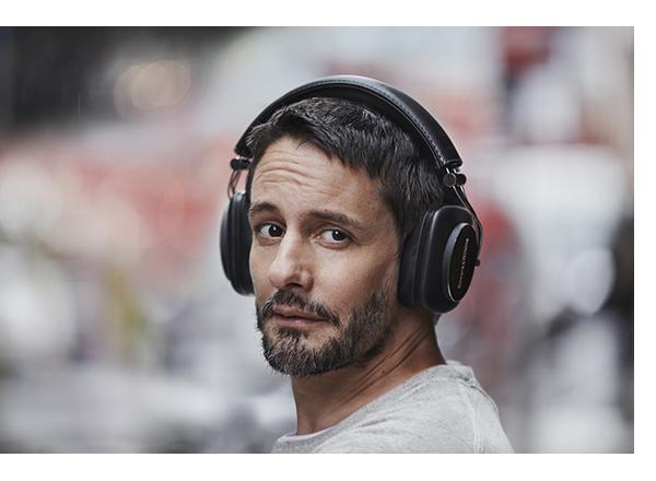 P7 Wireless Headphones